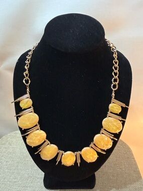 Yellow Stone Statement Necklace with Gold-Tone Accents